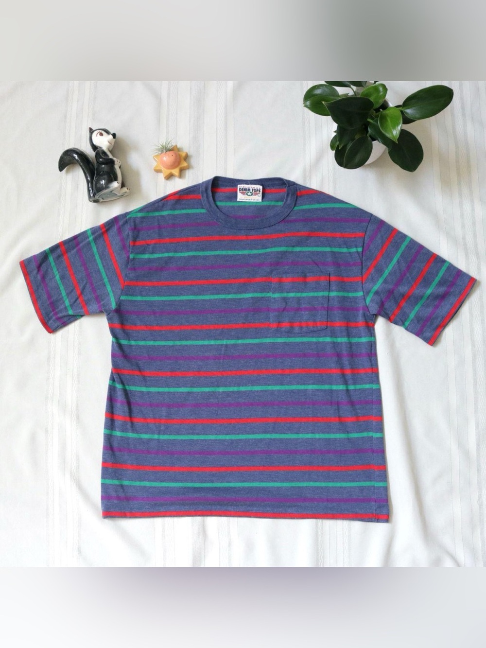 Single stitch 90's style striped shirt